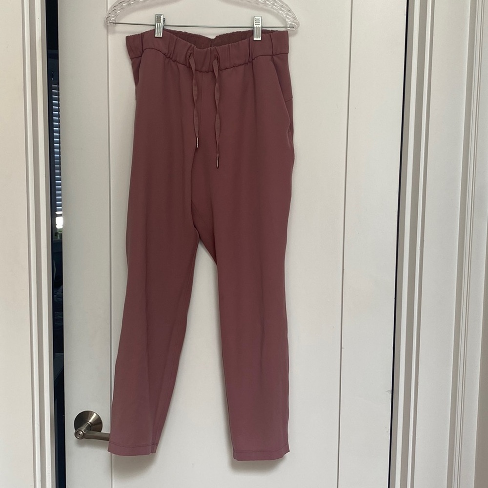 Lululemon joggers
